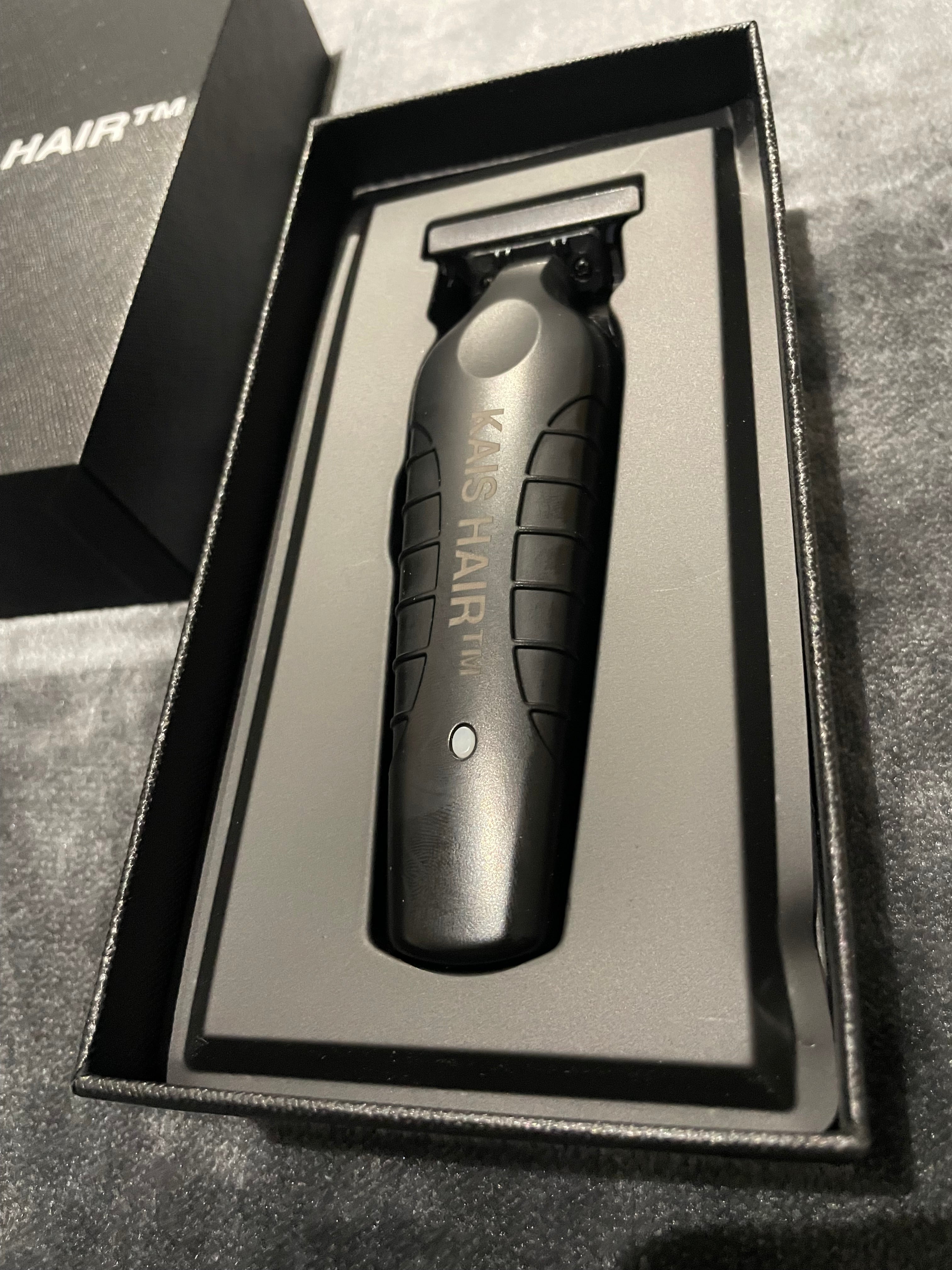 Tondeuse de Précision Professionnelle KAIS HAIR™ – Lames Metallurgy & Puissance Pro